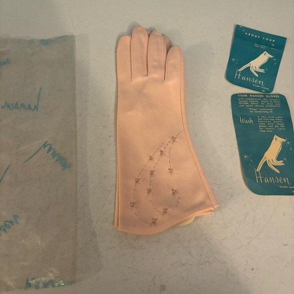 Vintage deadstock Hansen women’s pink pastel nylon gloves size 6.5 - Picture 4 of 10